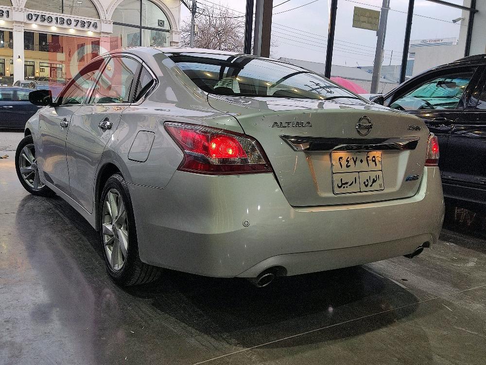 Nissan Altima